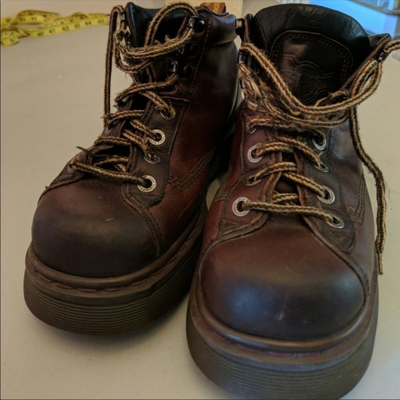 Dr Martins - Picture 4 of 8